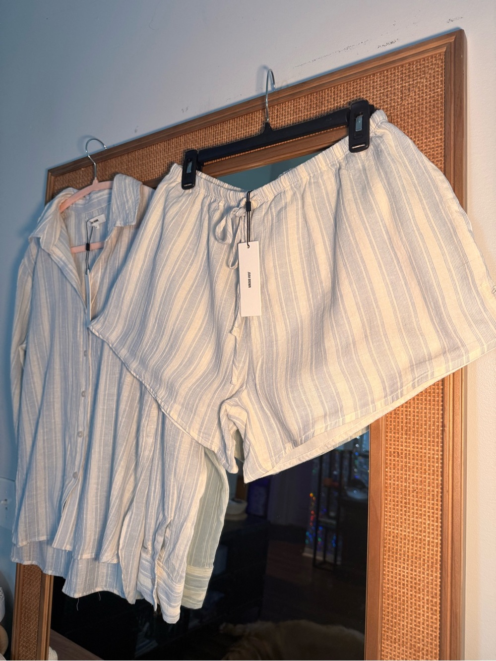Joah Brown NWT Relaxed Everyday Short Natural White & Blue Stripe Gauze - Picture 8 of 16